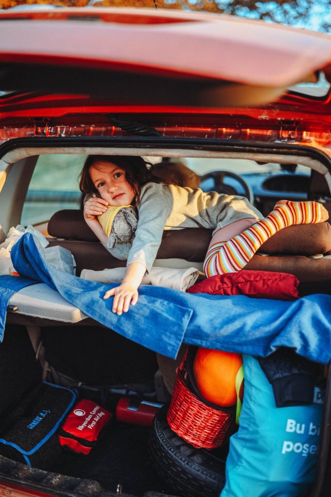 voiture prete pour une escpade en famille