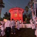 "Soirée blanche caritative à l'ambassade de France en Tunisie : élégance, solidarité et rencontres marquantes. Avec l'ambassadeur André Parrant et des personnalités engagées. #Solidarité #AmbassadeDeFrance #Tunisie"