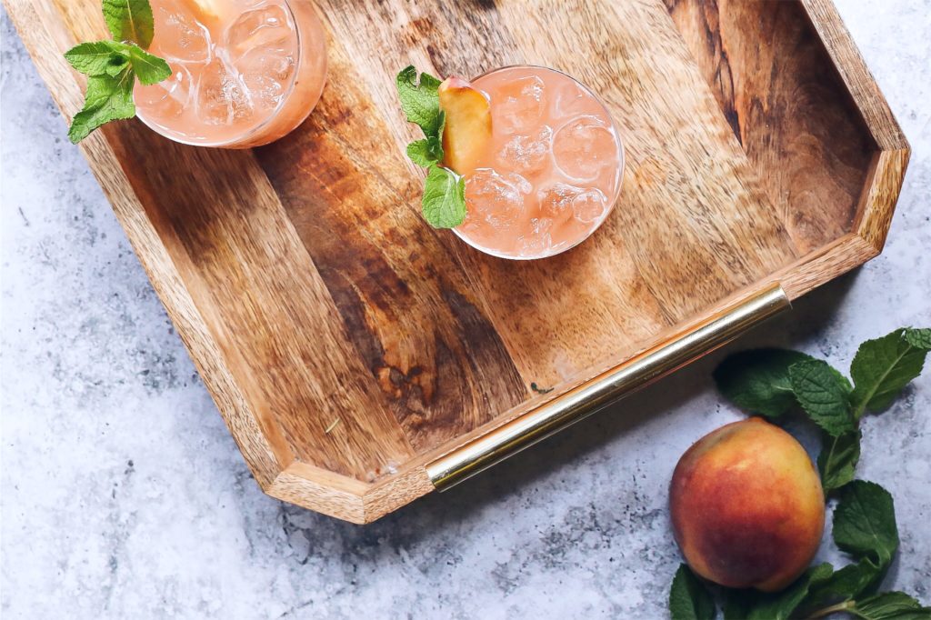 Recette thé glacé healthy à la pêche