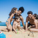 passer une journée à la plage en famille