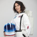 "Maadech : L'Exil Théâtral vers Saturne"