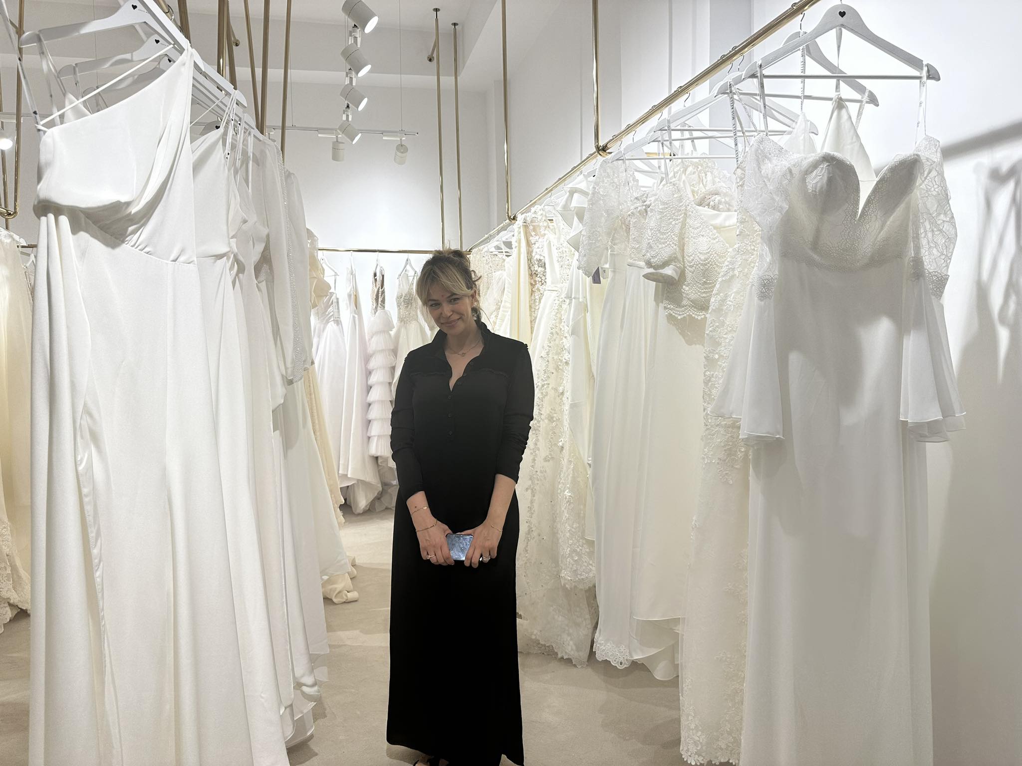Vente de robes de mariées d'occasion en Tunisie